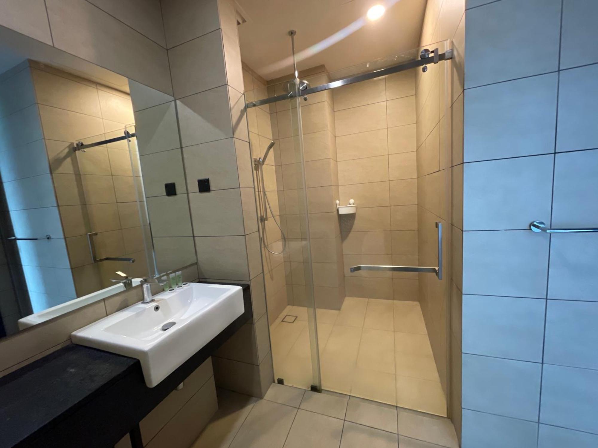 Opus Suite Kuala Lumpur 118 Tower View Esterno foto