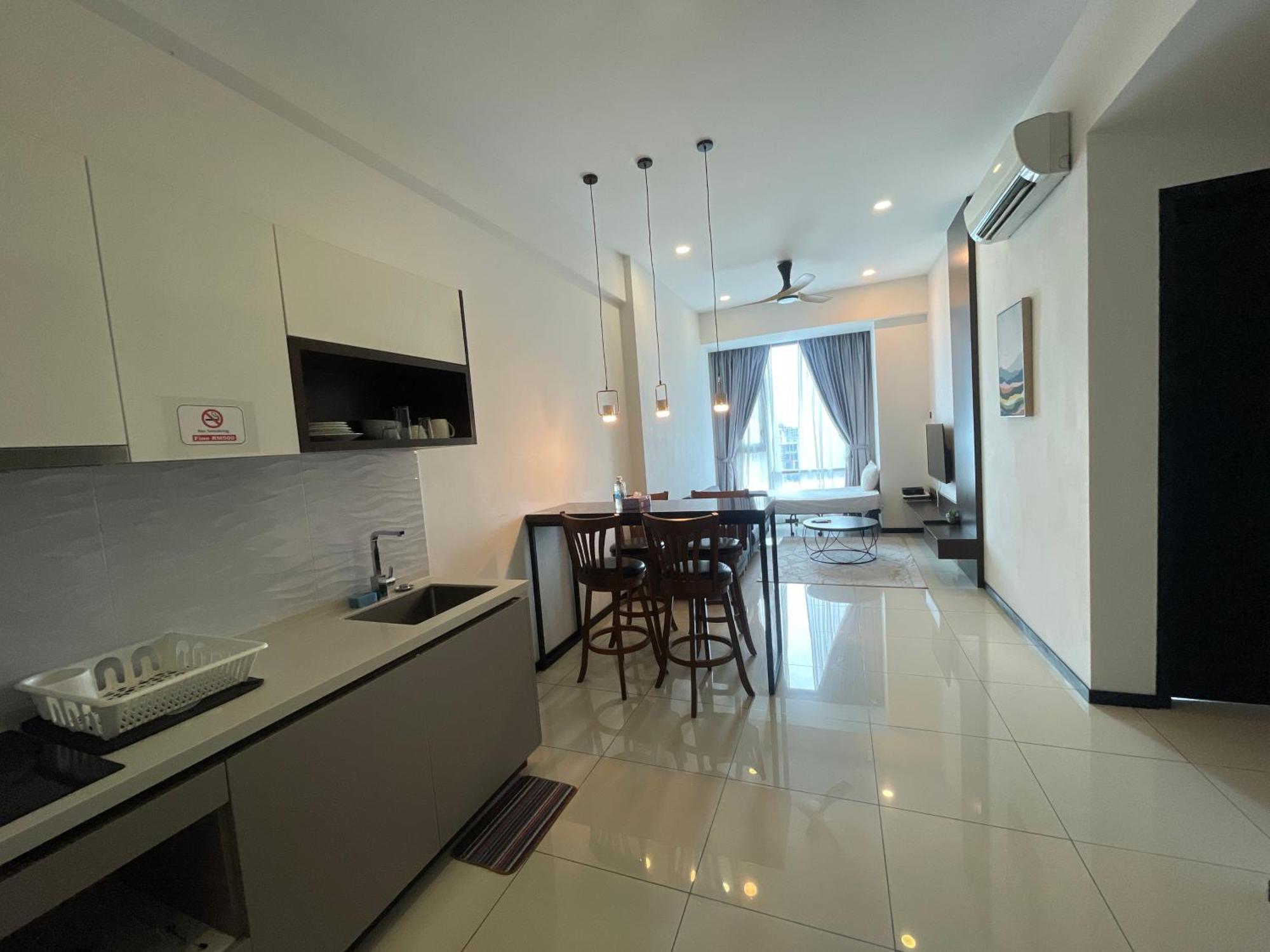 Opus Suite Kuala Lumpur 118 Tower View Esterno foto