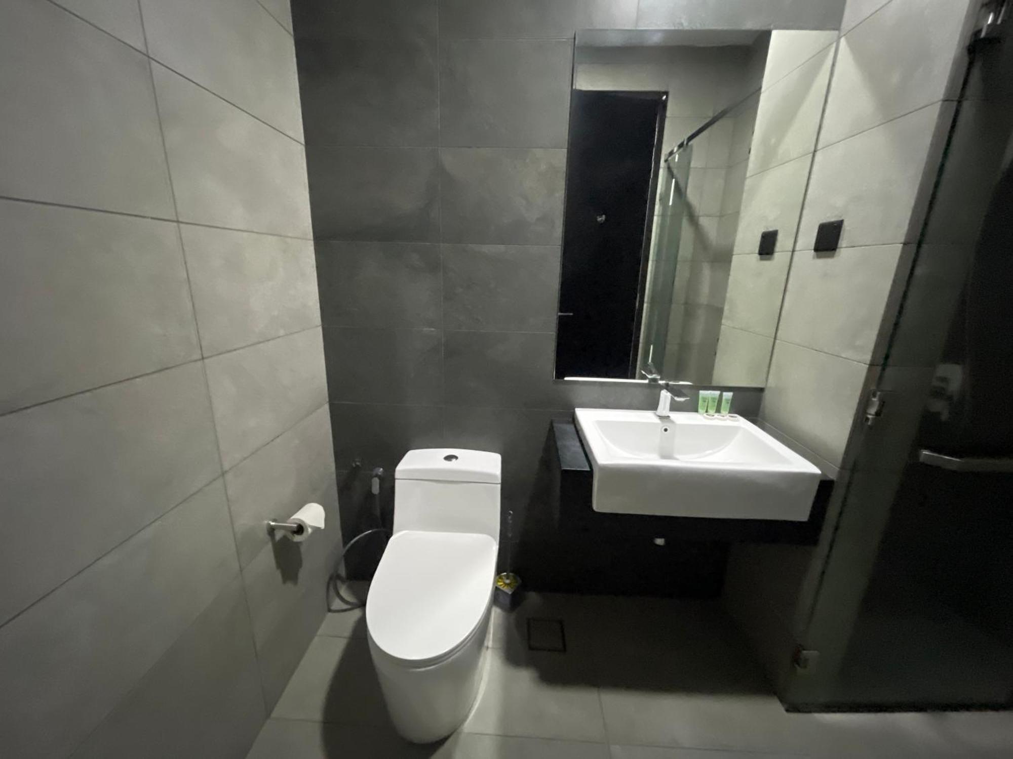 Opus Suite Kuala Lumpur 118 Tower View Esterno foto